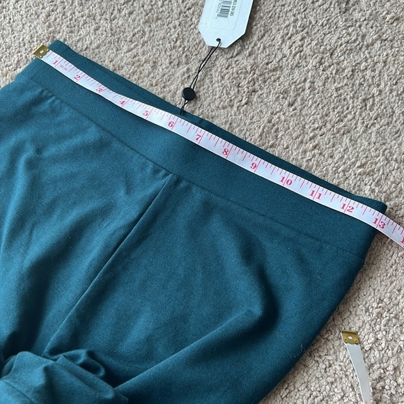 NWT Universal Standard Roya Leggings 23” Deep Sea - Picture 10 of 12